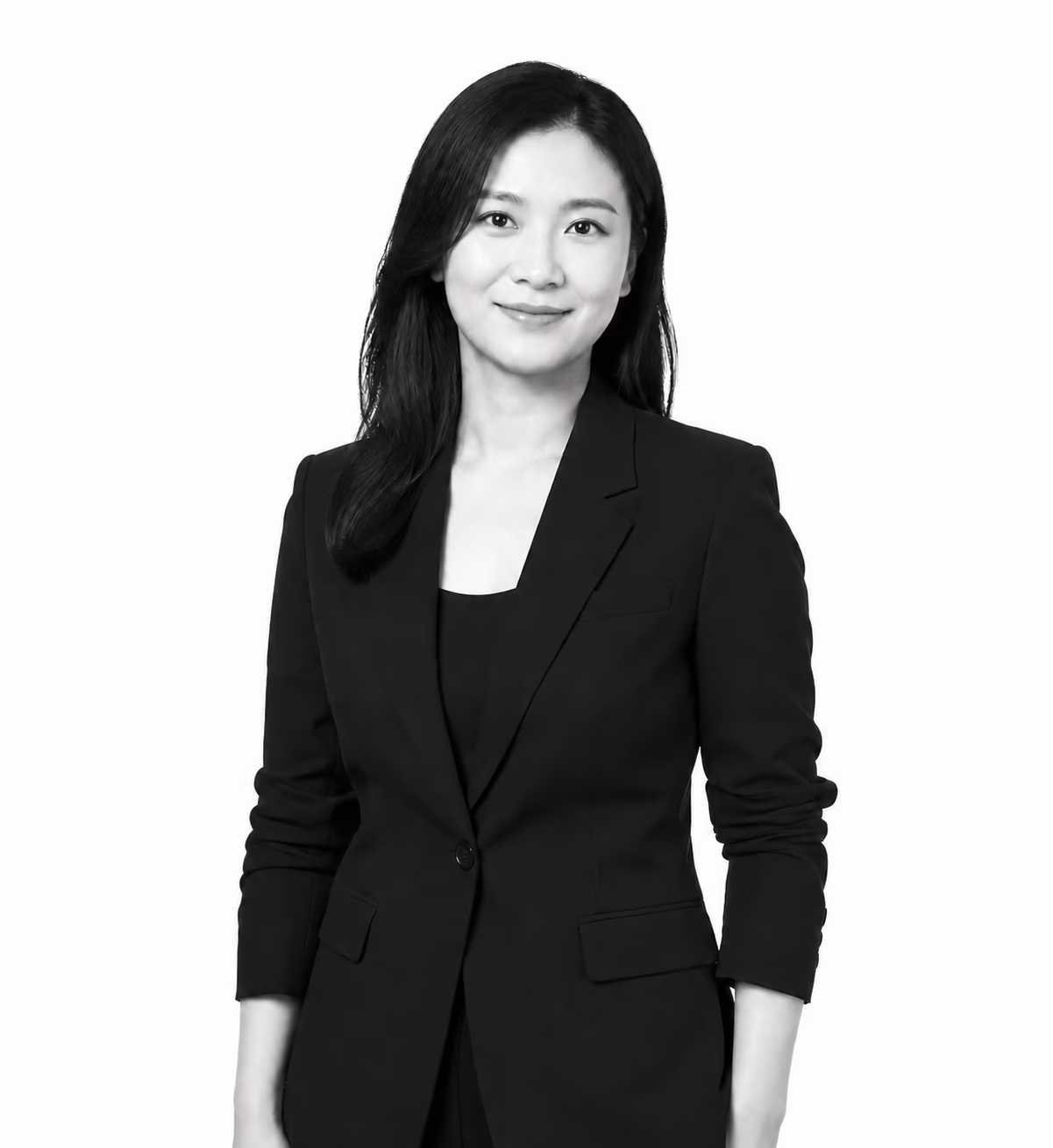 흑백 반측면 상반신 합성 인물 예시